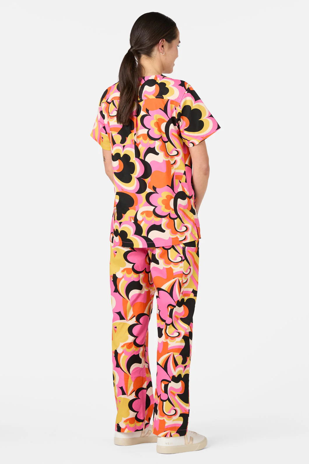 Euphoria Scrub Set - Image 5