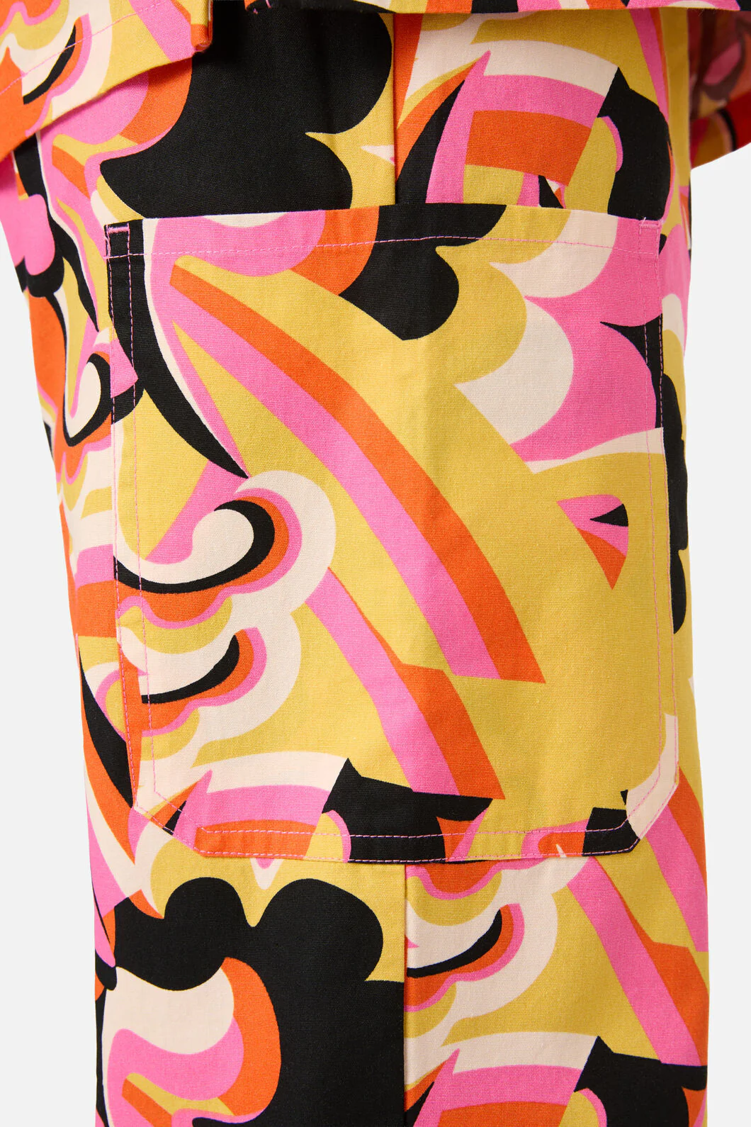 Euphoria Scrub Set - Image 9