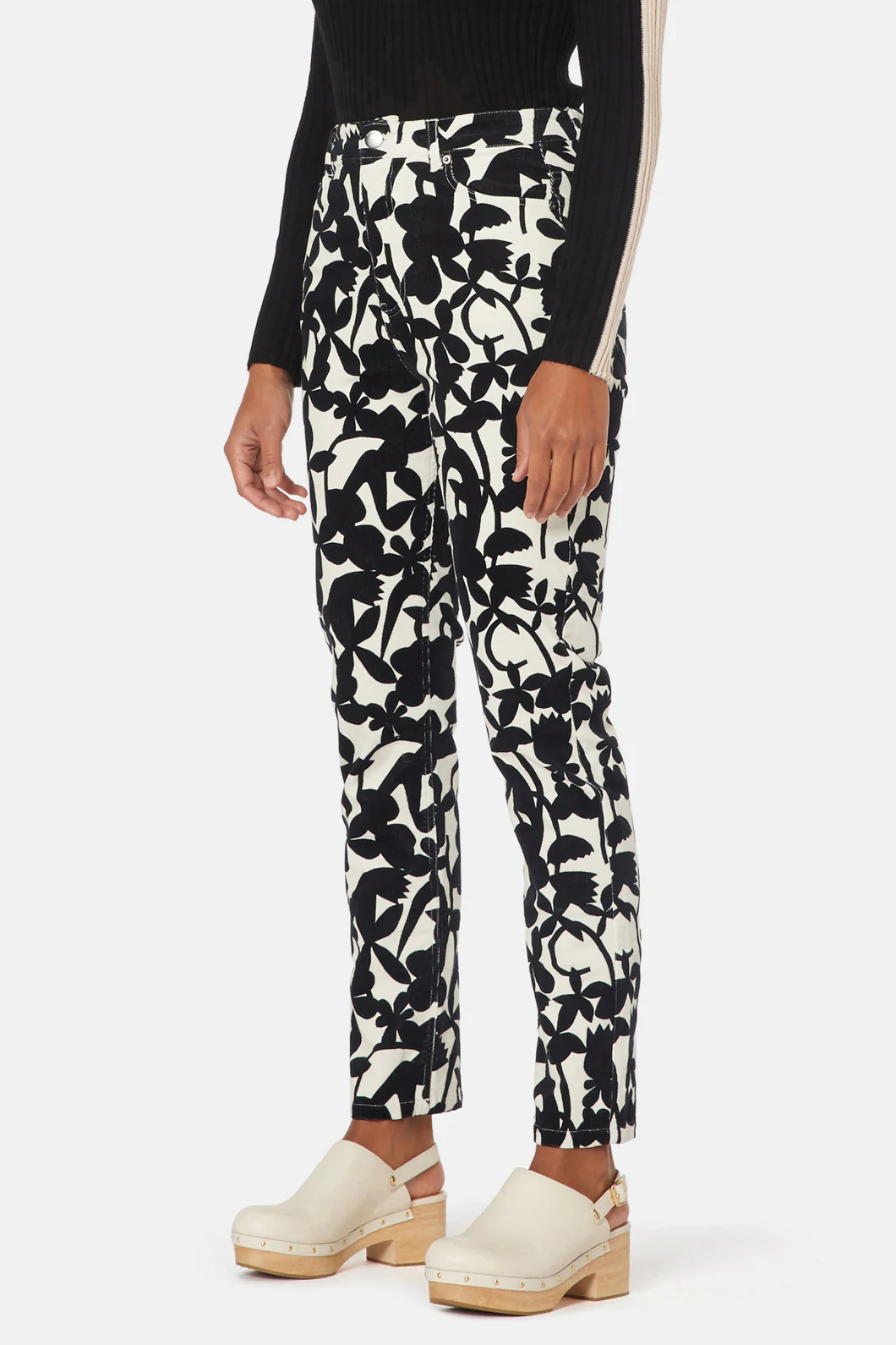 Field Blur Skinny Cord - Image 3