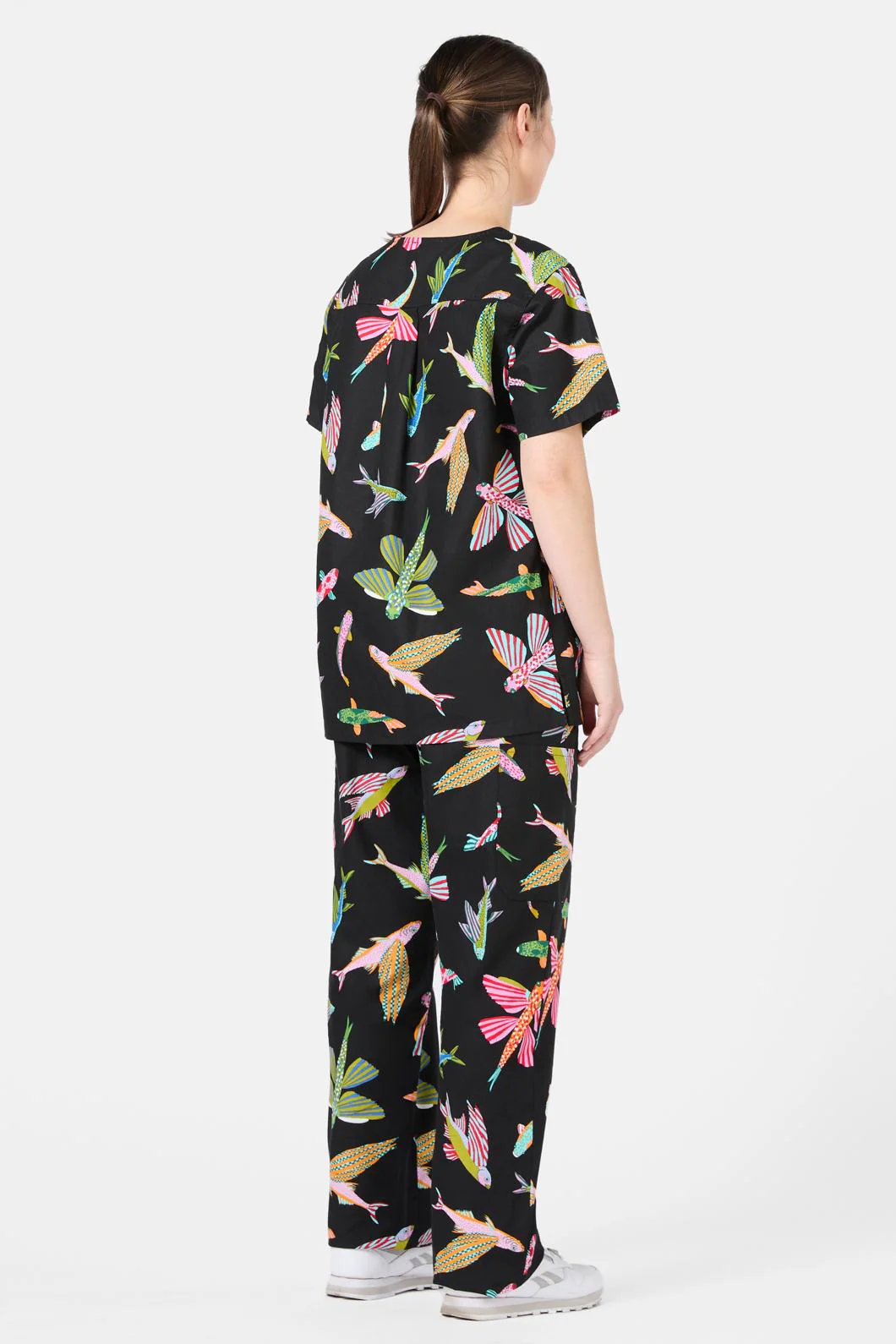 Flying Fish Scrub Set - Image 6