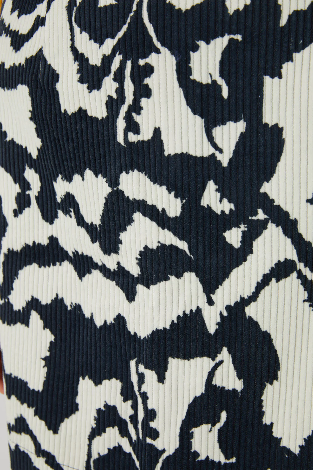 Texta Mountain Corduroy Mini - Image 11