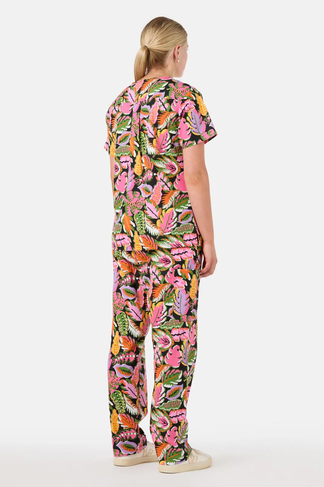 Tropical Leaves Scrub Set - Image 4