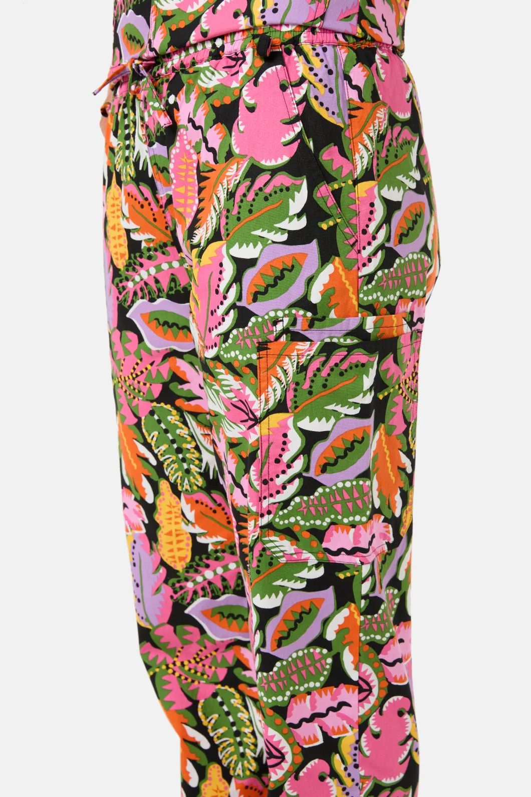 Tropical Leaves Scrub Set - Image 7